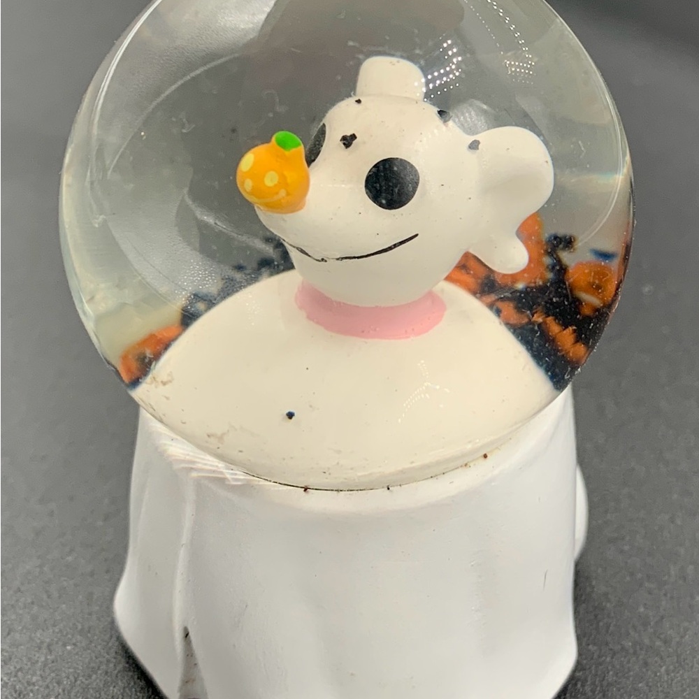 Zero Mini Snowglobe